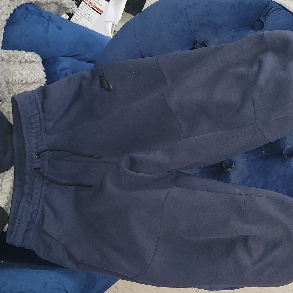 Nike tech sweat pants